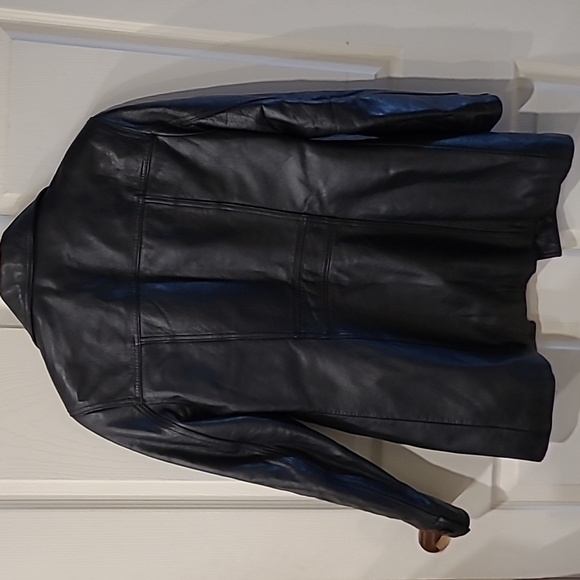 Danier leather jacket - Picture 2 of 5